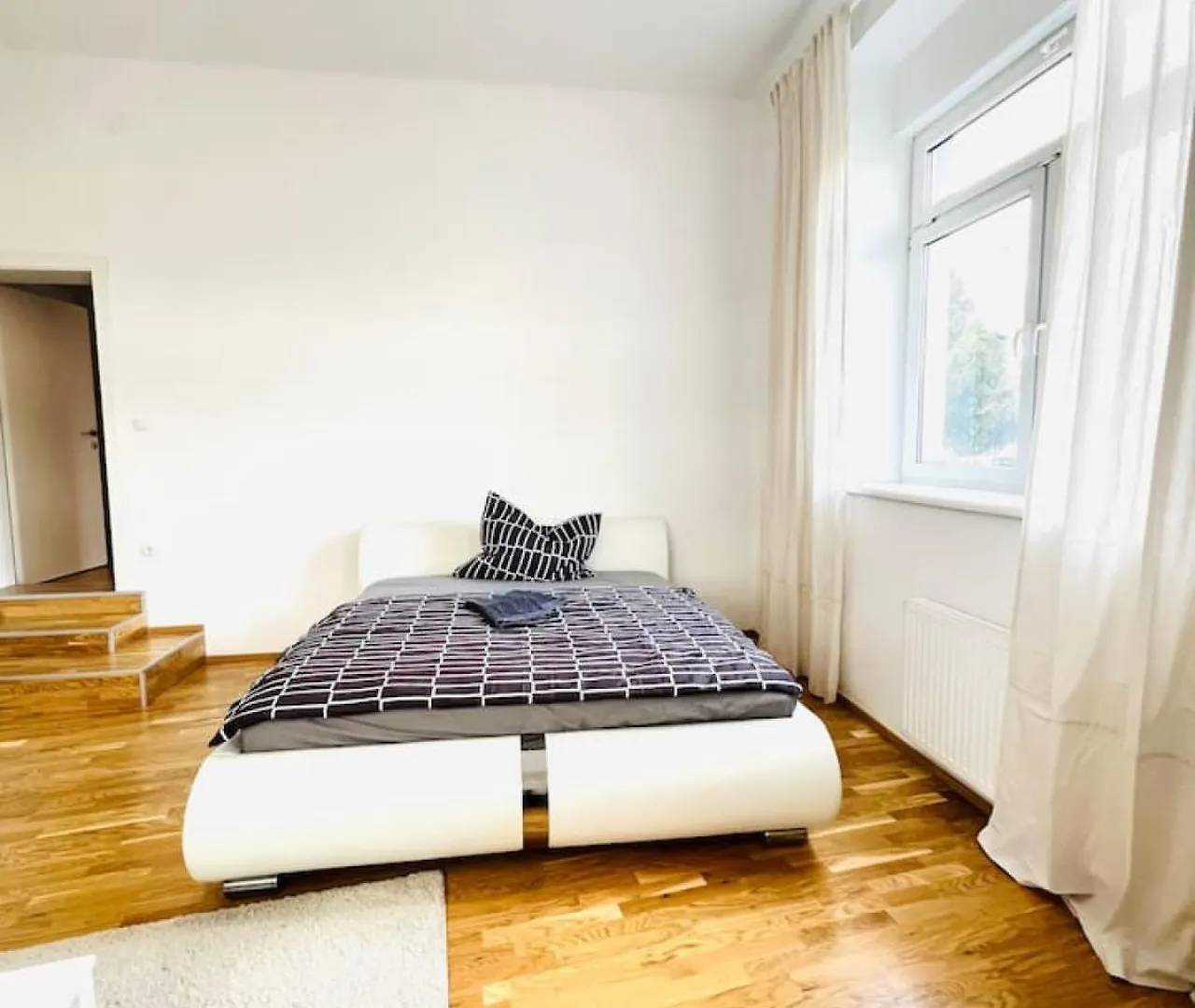 Apartment Graz-Eggenberg Top2 Modern New
