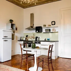  Apartment Stilvolles Apartment in zentraler Lage